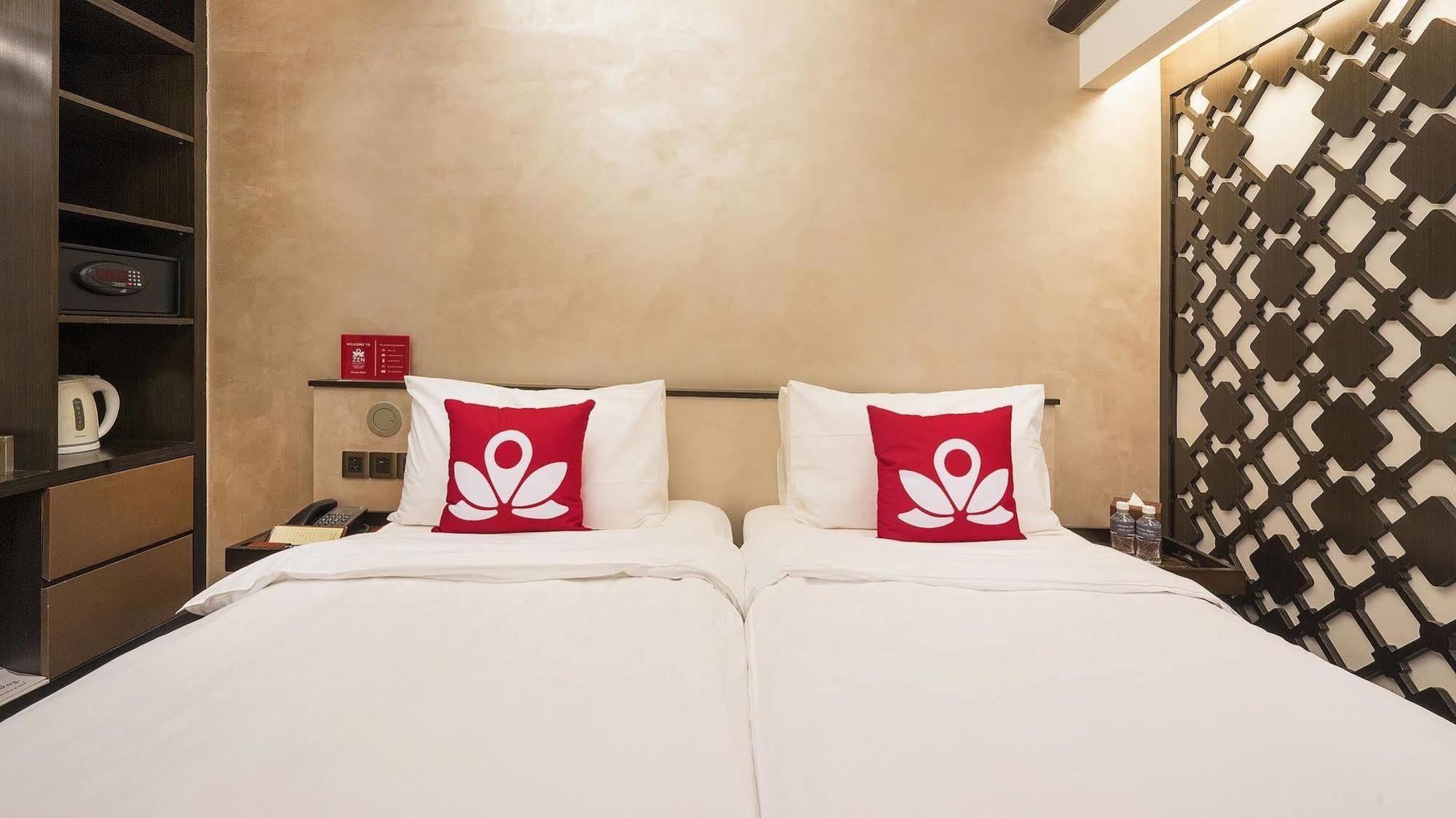 Hotel Zen Premium Outram Park 4*
