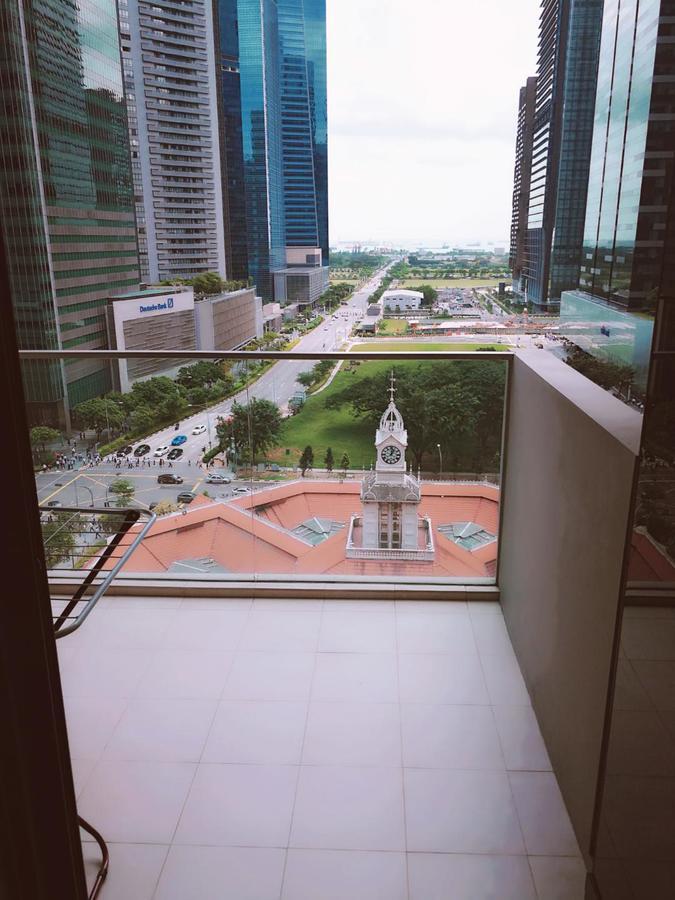 City Balcony With Marina Bay View * Singapore