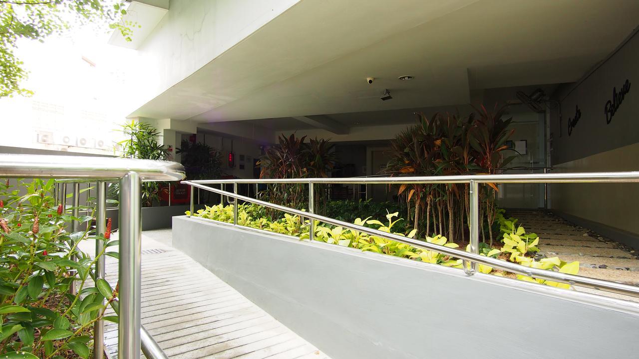 Ace Aparthotel 2*