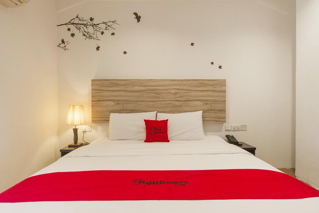 Reddoorz Plus @ Victoria Street Hotel Singapore