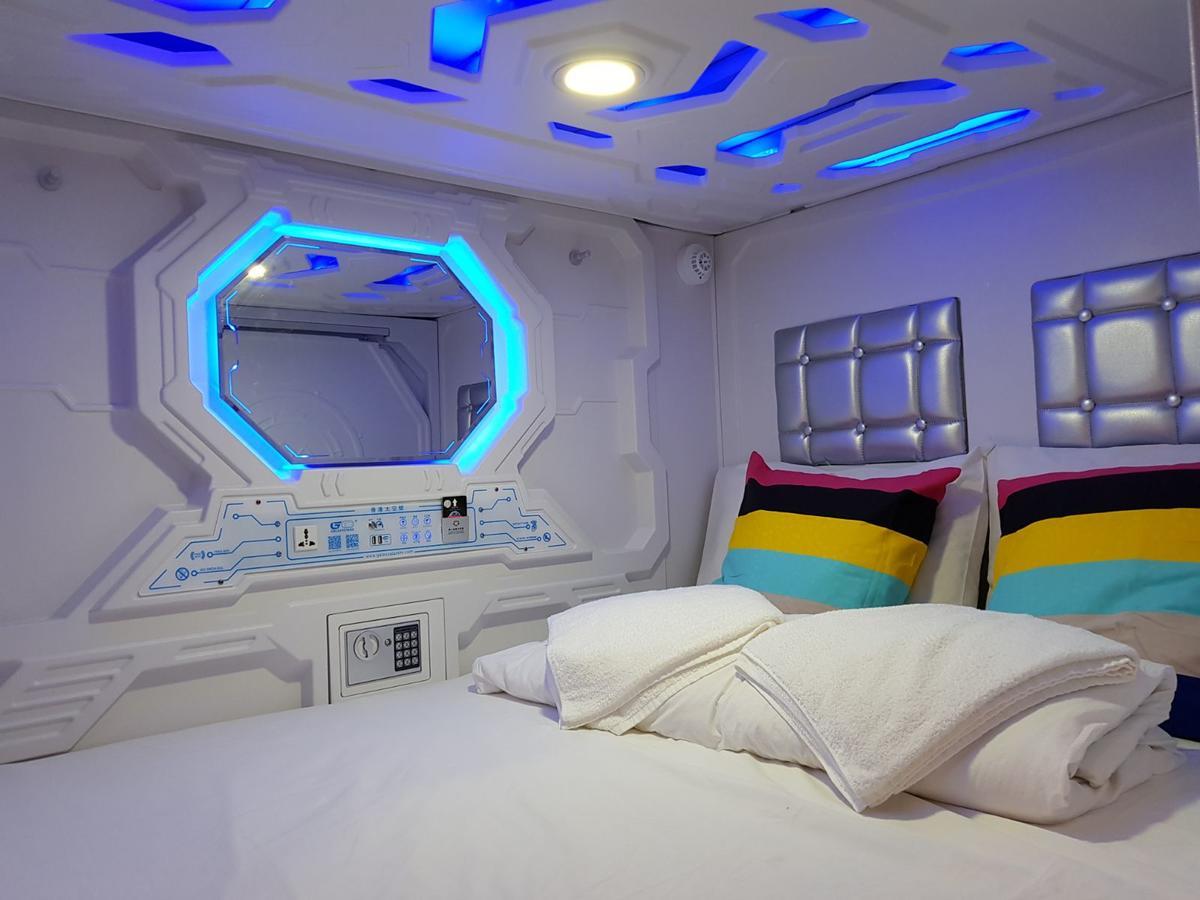 Galaxy Pods @ Chinatown 2*