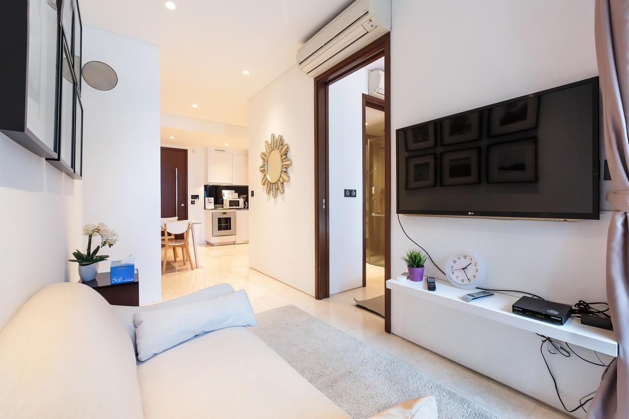 City Balcony With Marina Bay View Apartment *