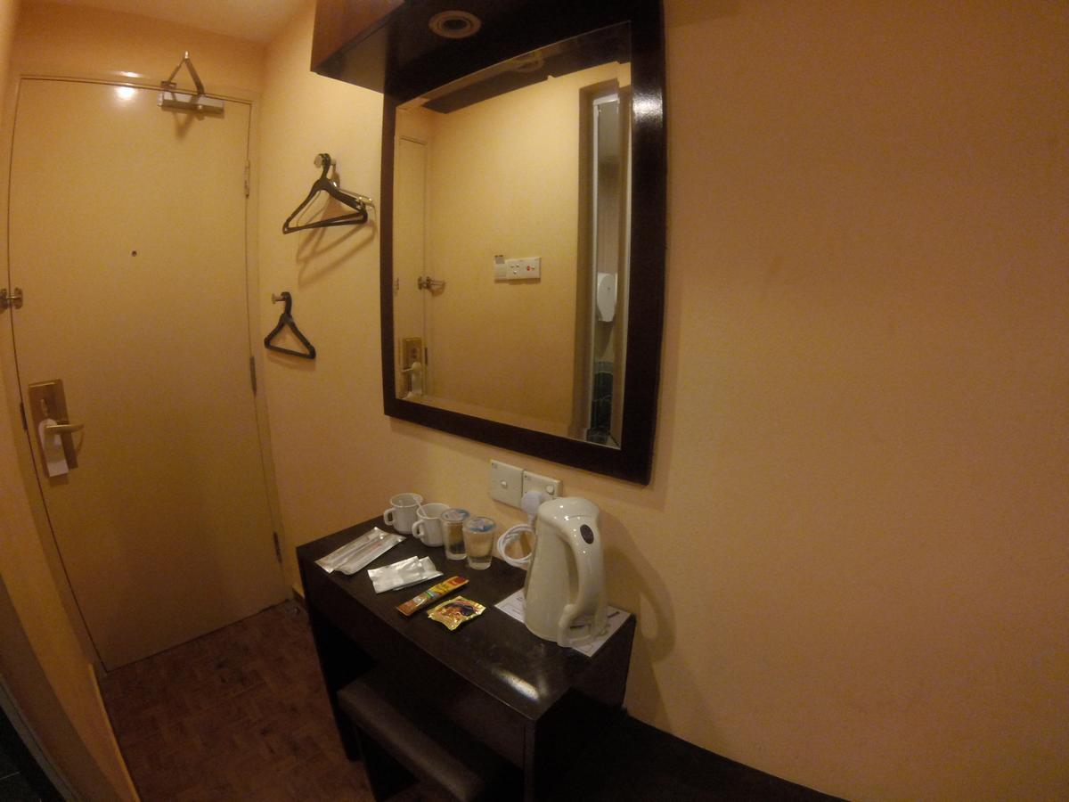 K Hotel 2* Singapore