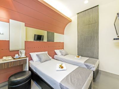 81 Rochor Hotel