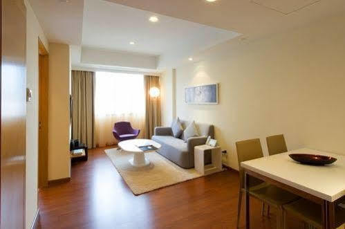 Park Avenue Clemenceau 4*