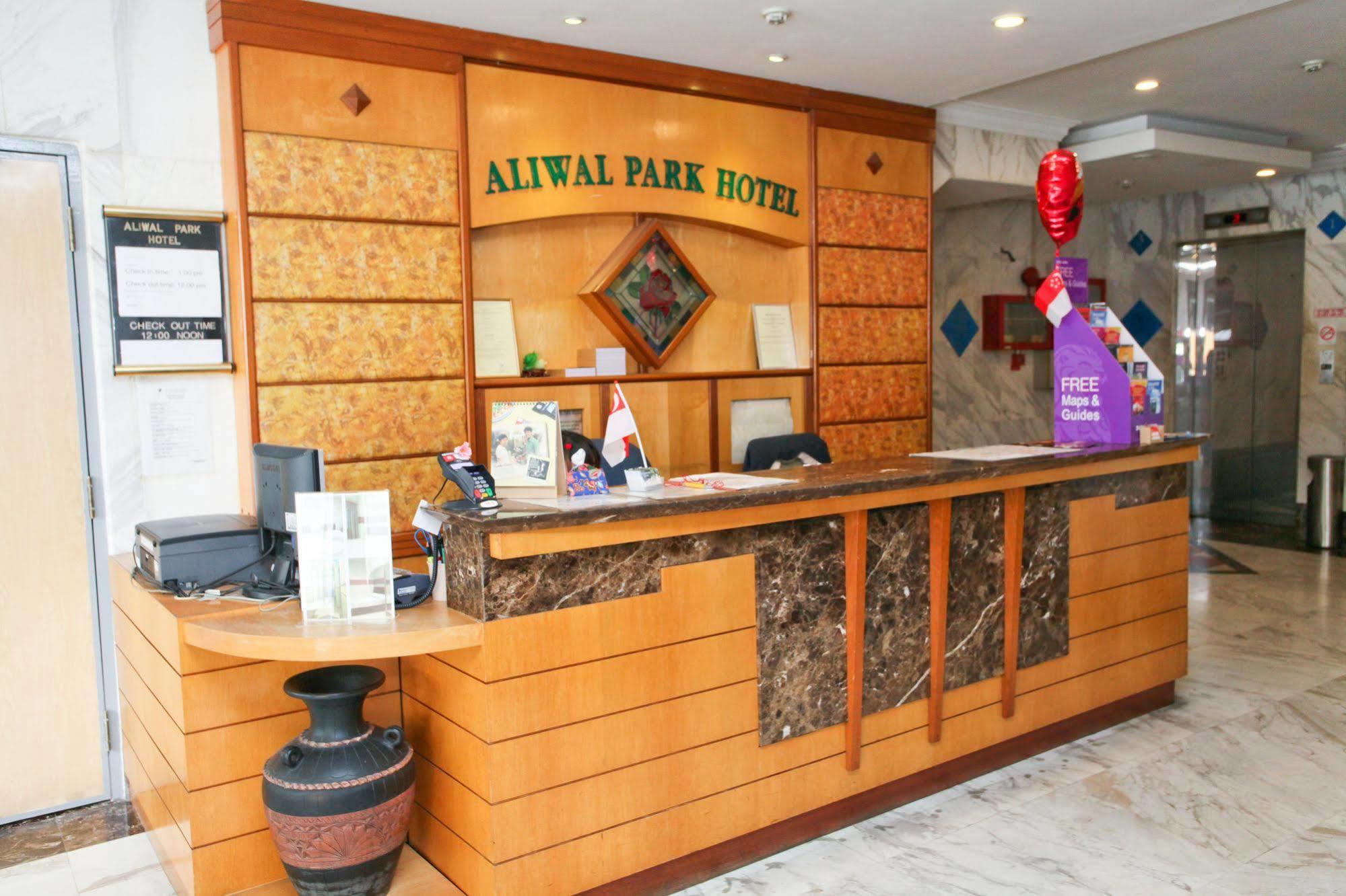 Jjh Aliwal Hotel Singapore