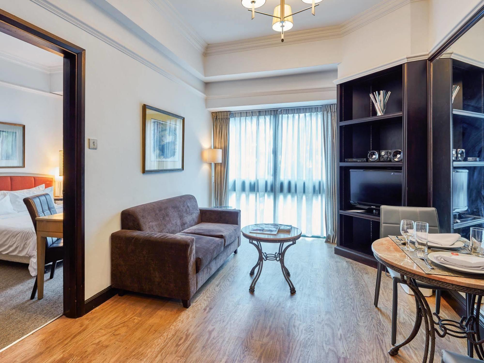 Aparthotel Orange Grove Service By St Residences