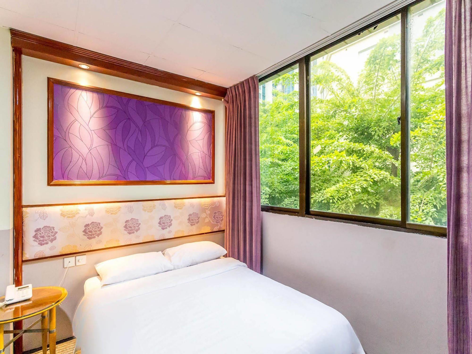 Hotel 165 Singapore