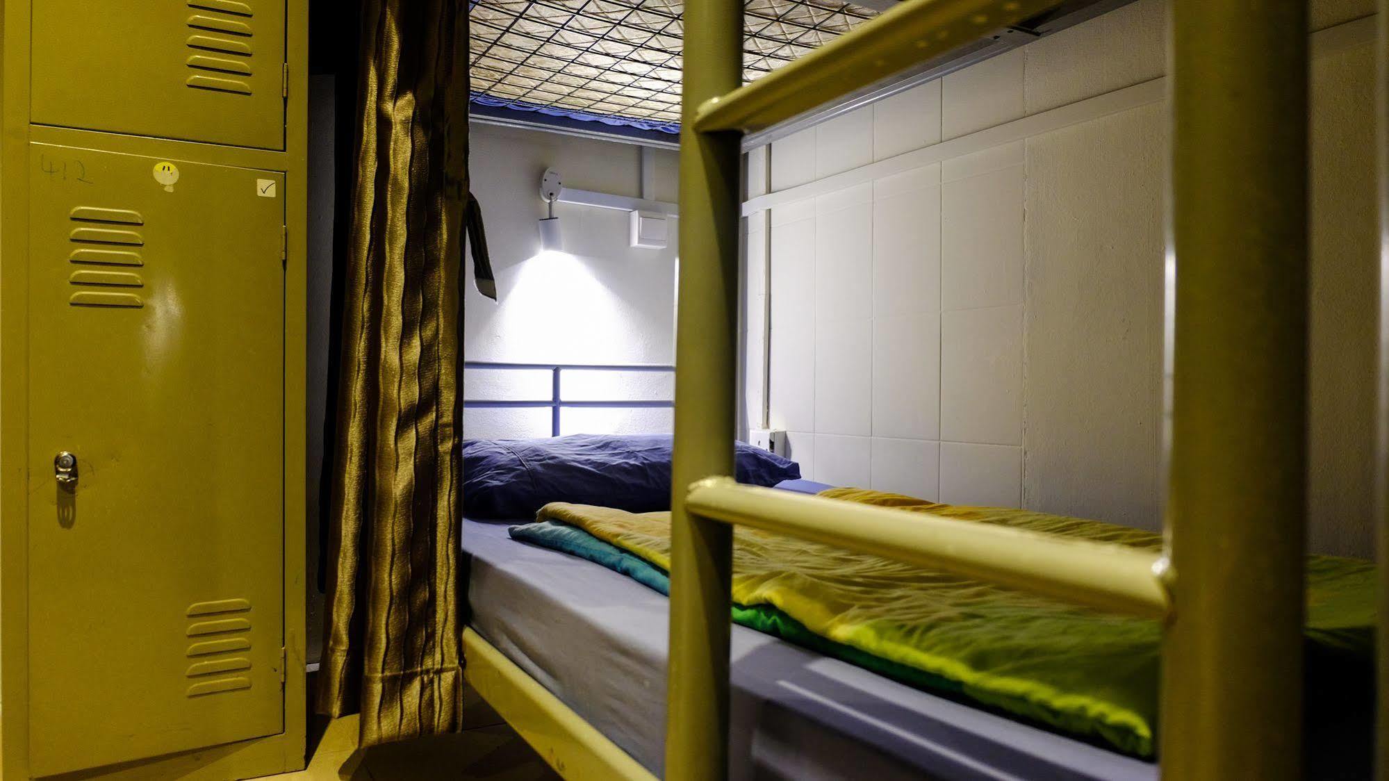 Fernloft - , Chinatown Hostel *