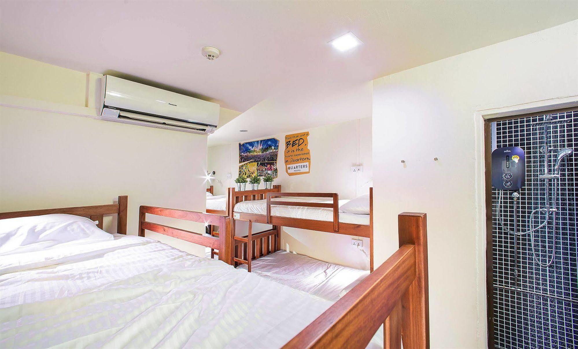 Hotel kapsul Quarters Capsule Singapore