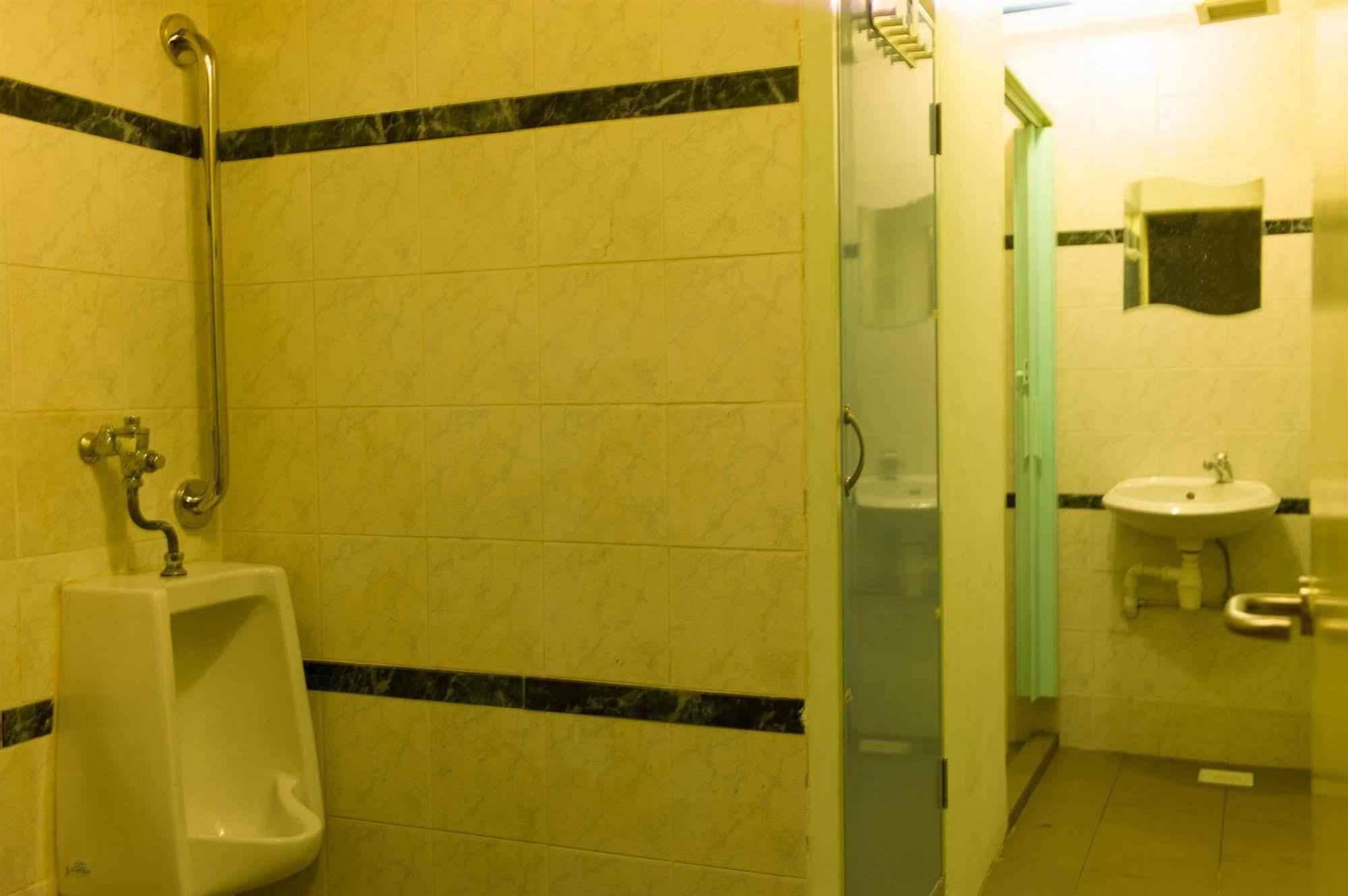 Joyfor Backpackers' Hostel