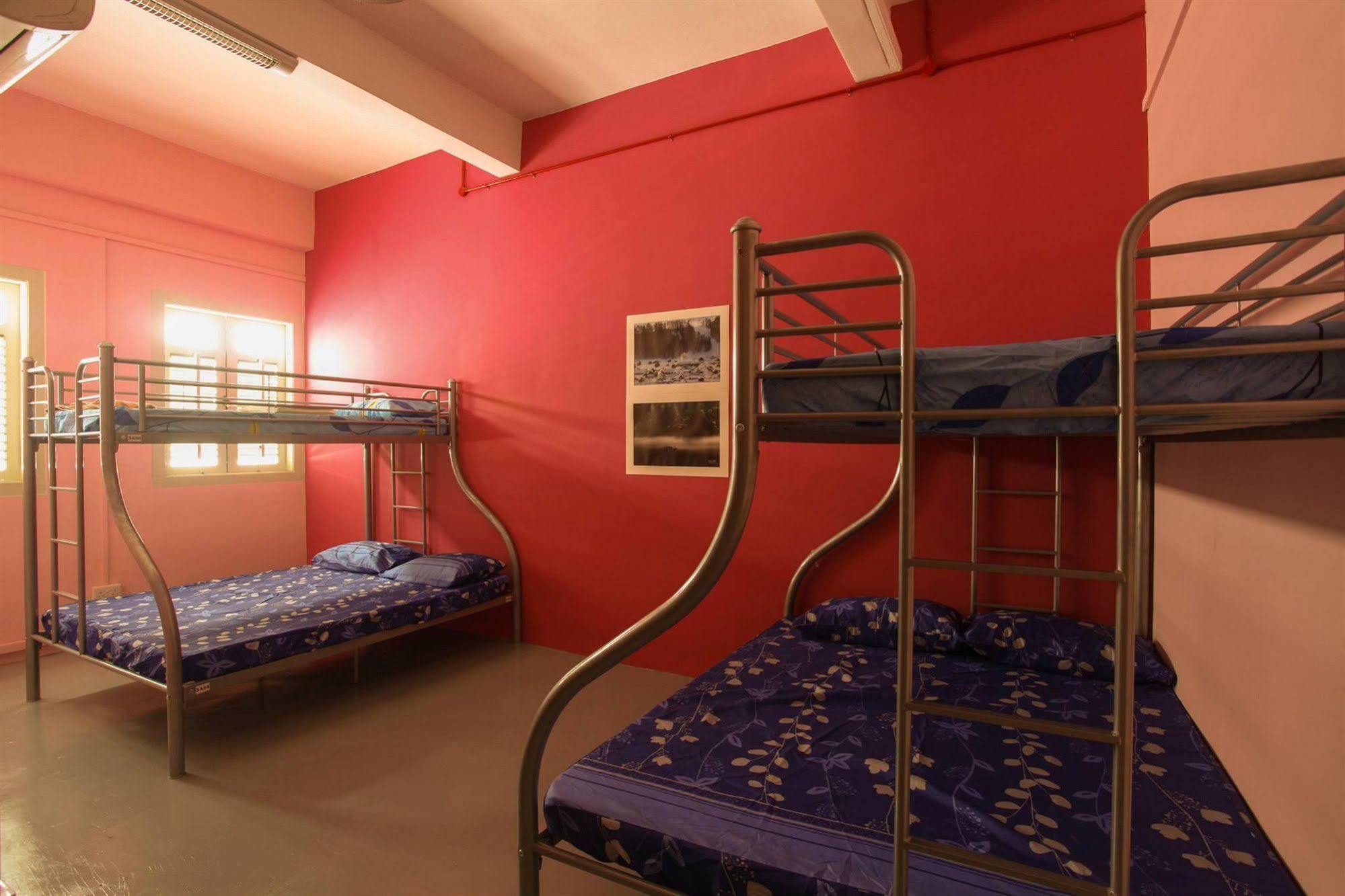 Joyfor Backpackers' * Singapore