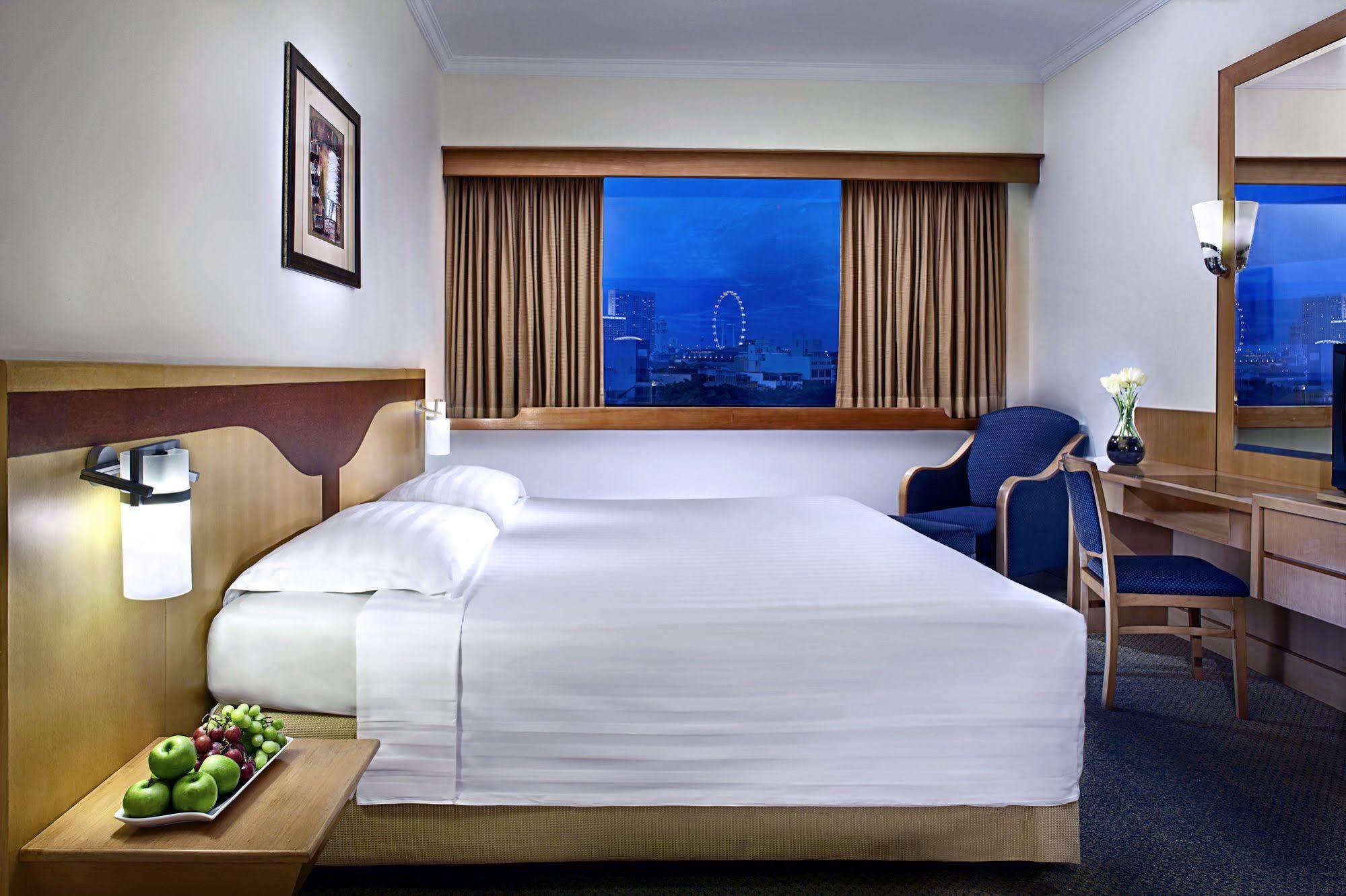 Furama City Centre Hotel