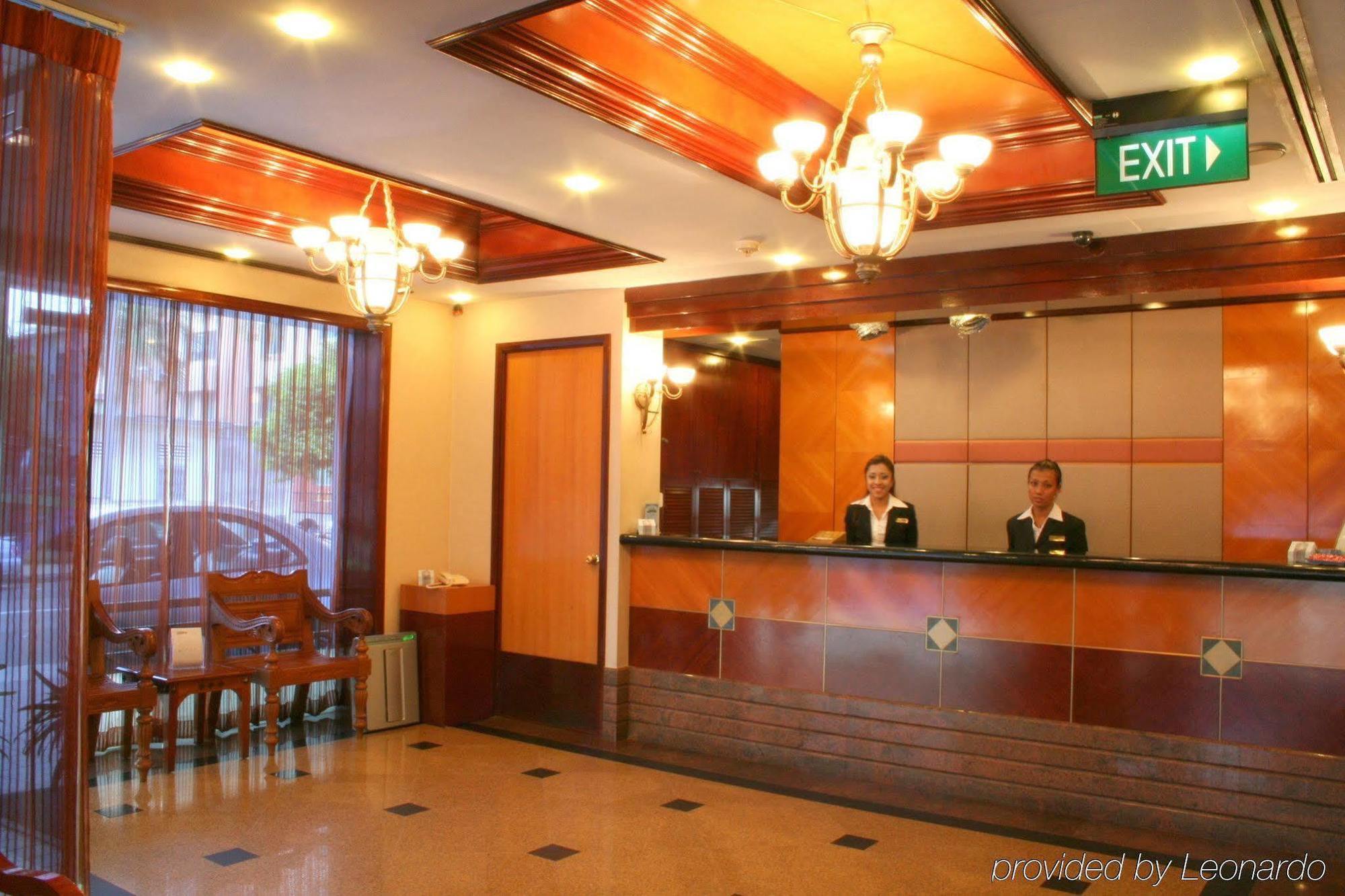 81 Premier Princess Hotel Singapura