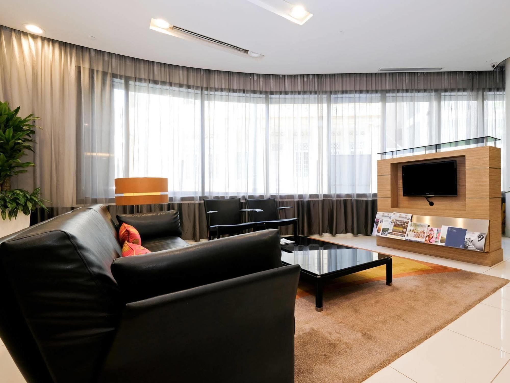 Citadines Mount Sophia 4* Singapura