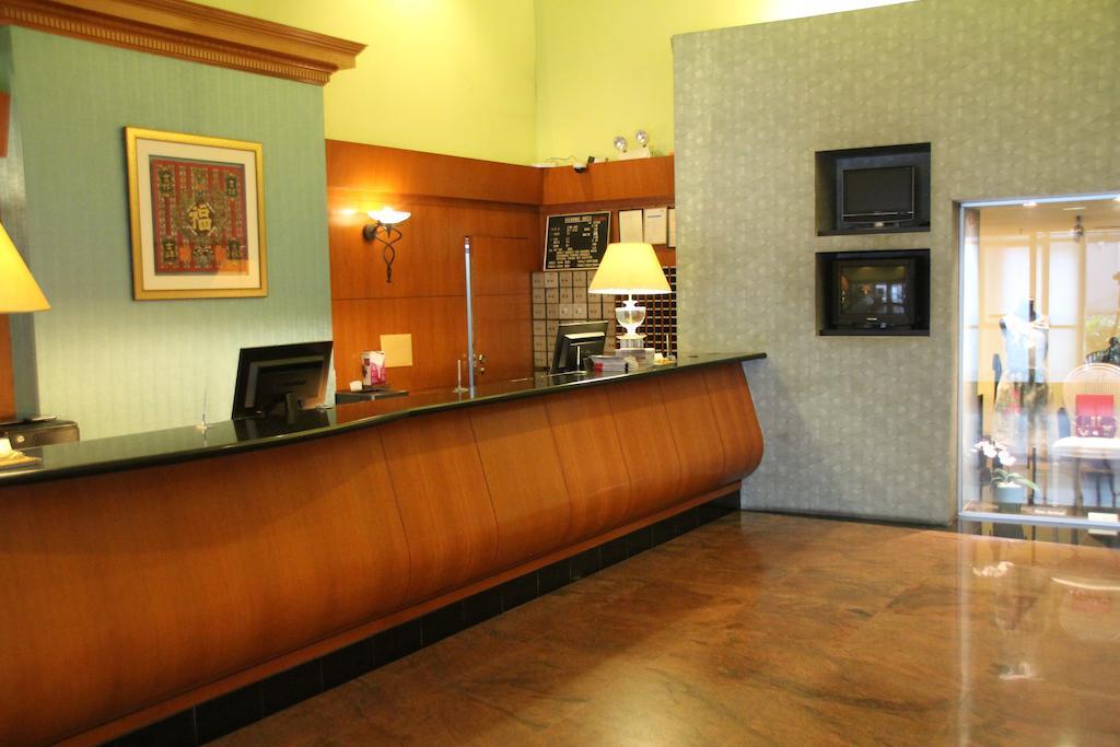 Strand Hotel Singapore