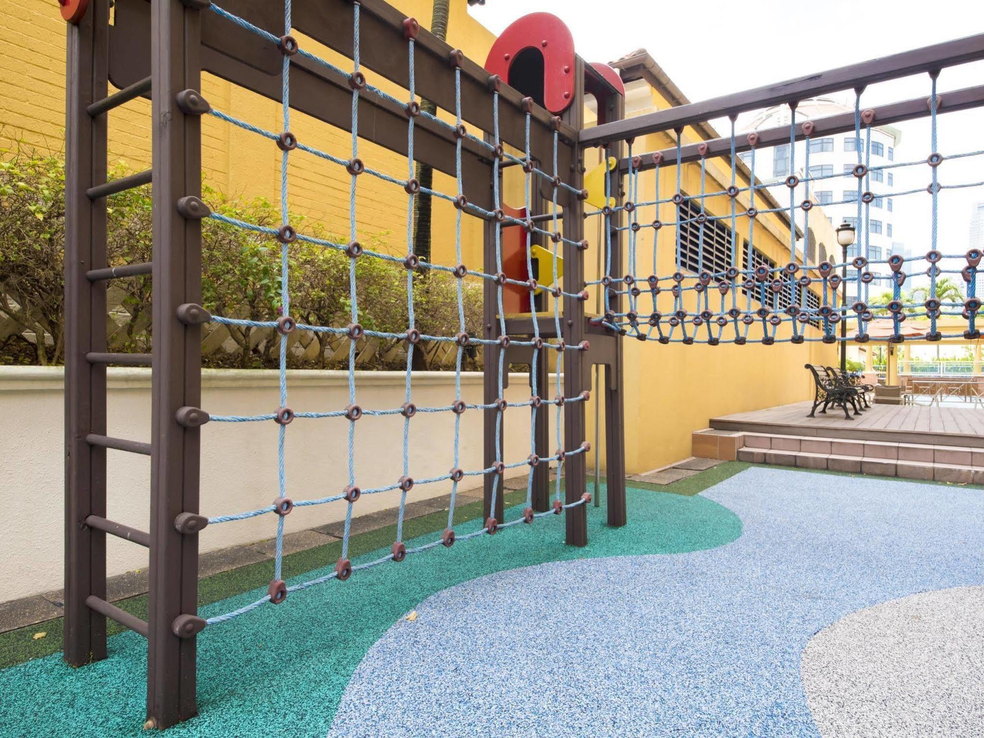 Aparthotel Village Robertson Quay By Far East Hospitality Singapore