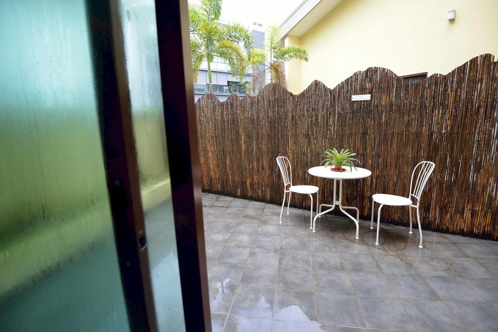 Kihei Beach 3* Singapore