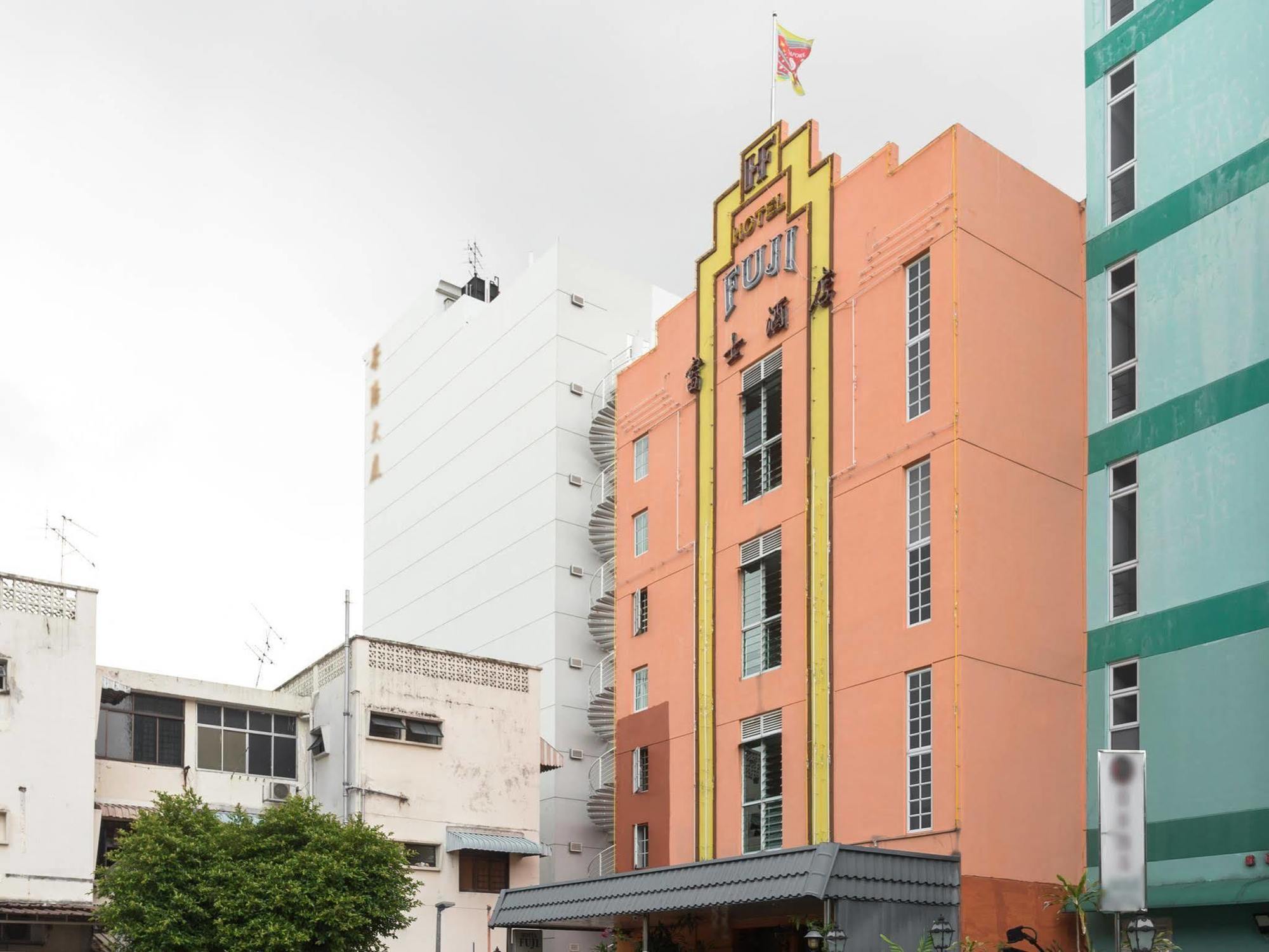 Fuji 2* Singapore