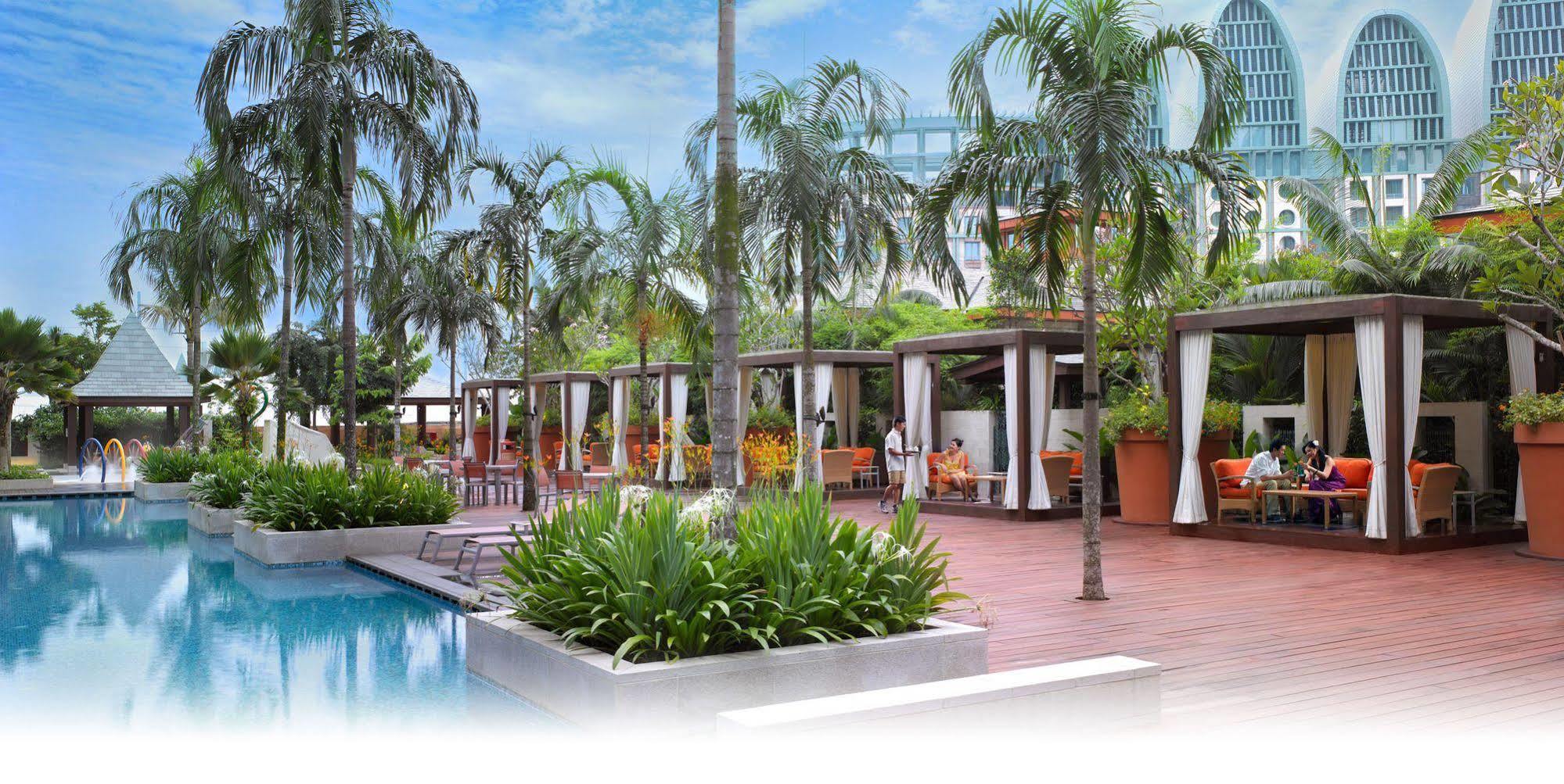 World Sentosa - Festive 5* Singapore