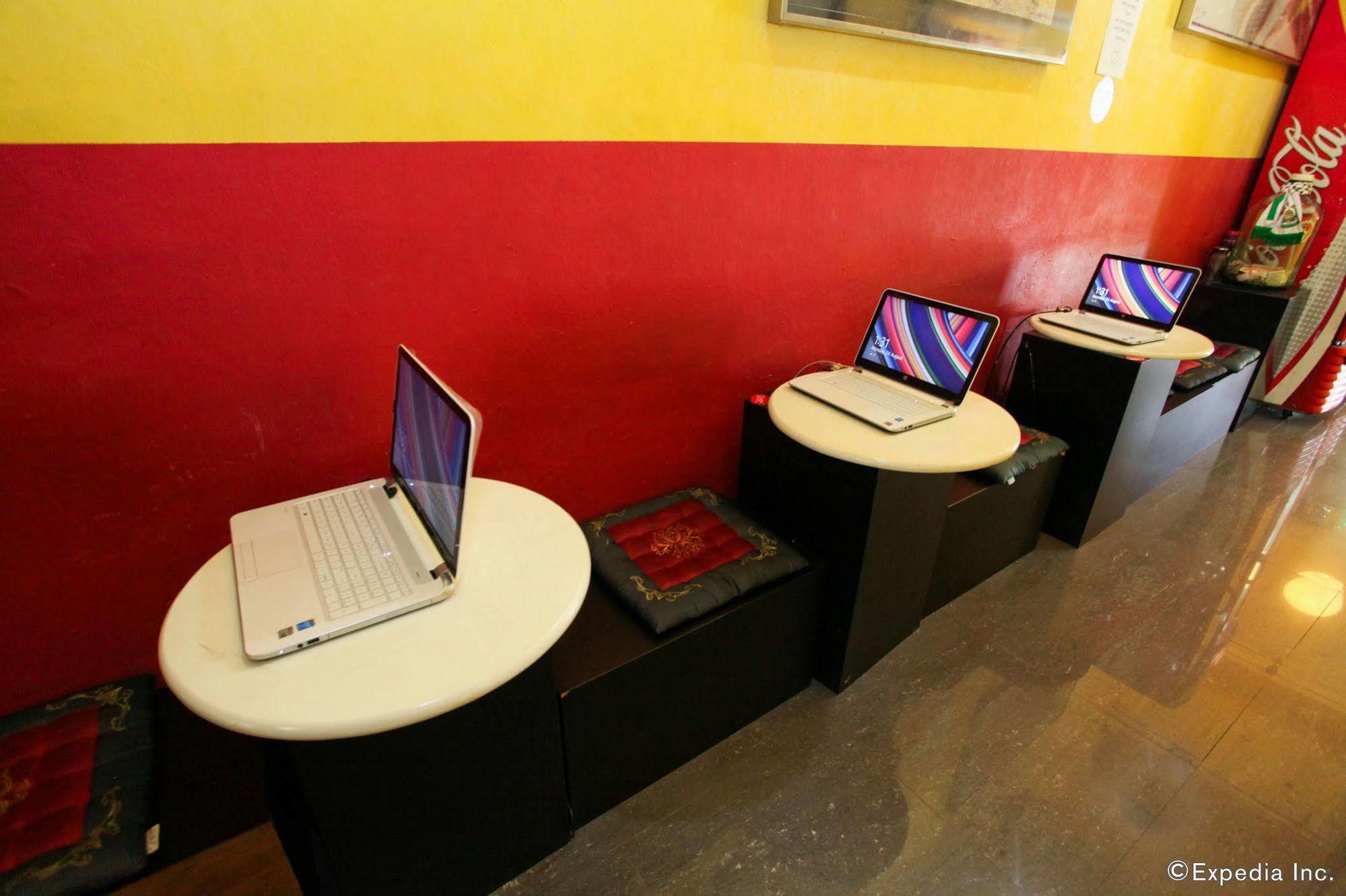 Moni Gallery Asrama
