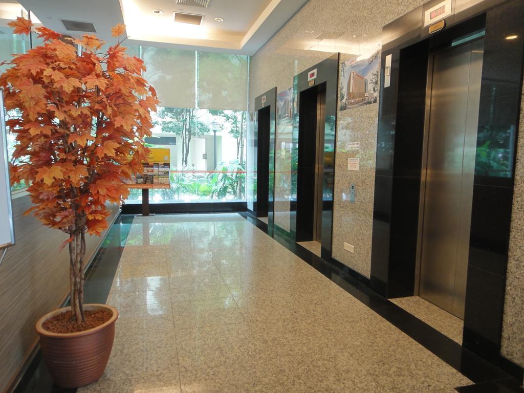 Hilton Garden Serangoon Hotel 4*