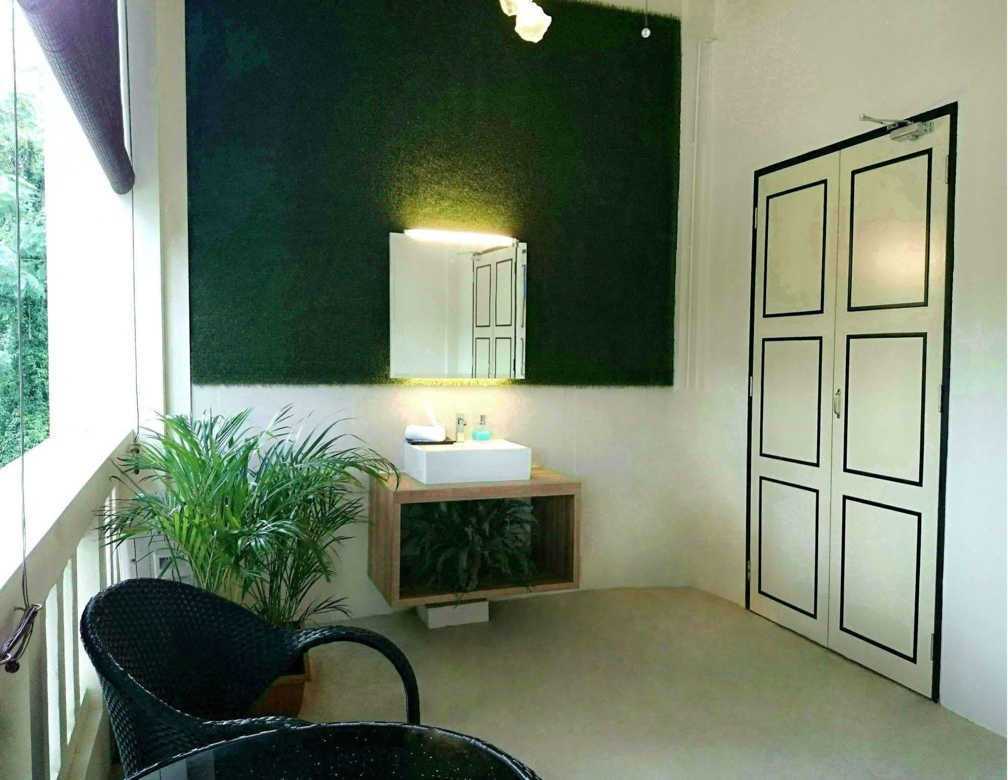 Hotel Raintr33