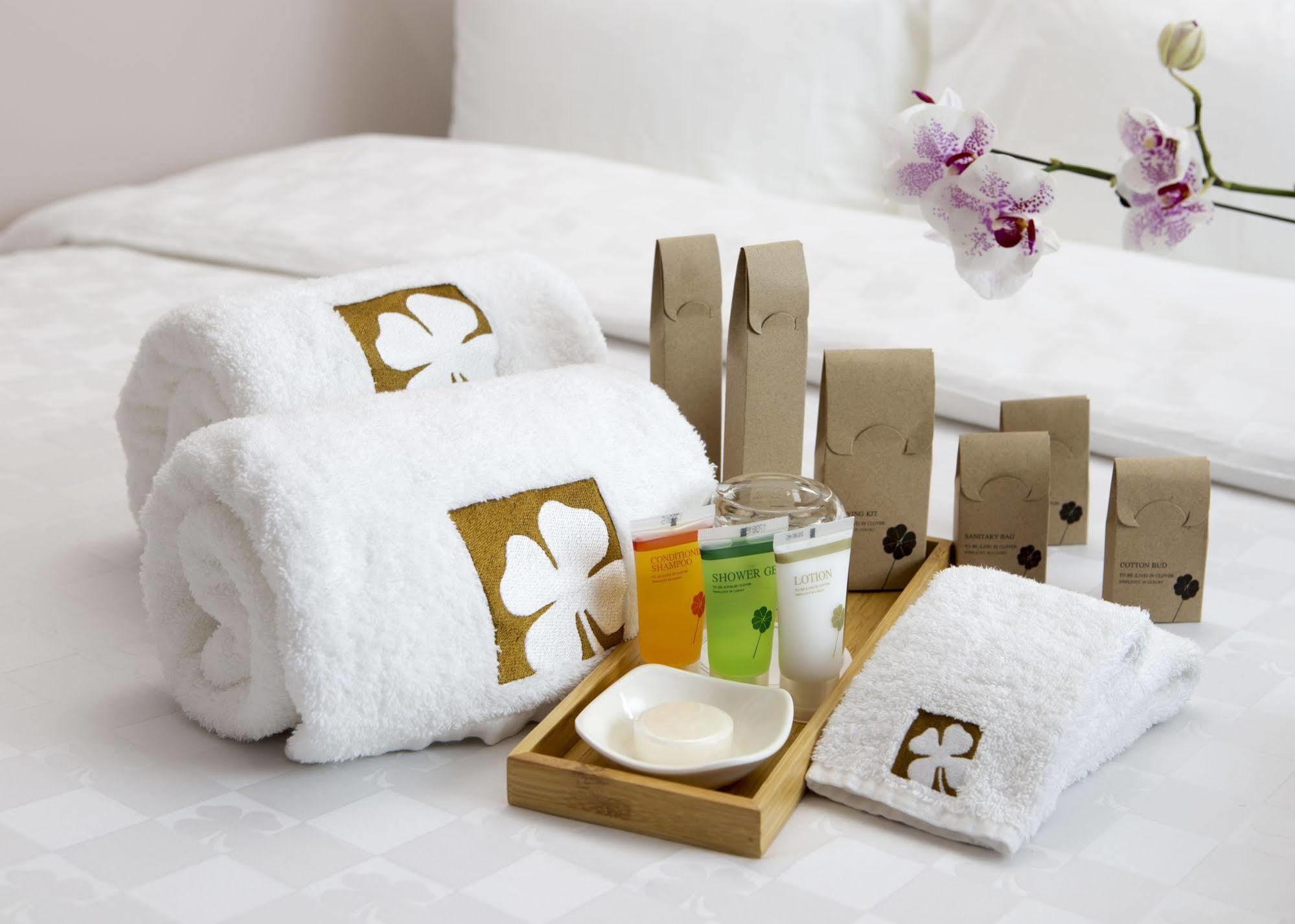 Clover 5 Hongkong Street 4*