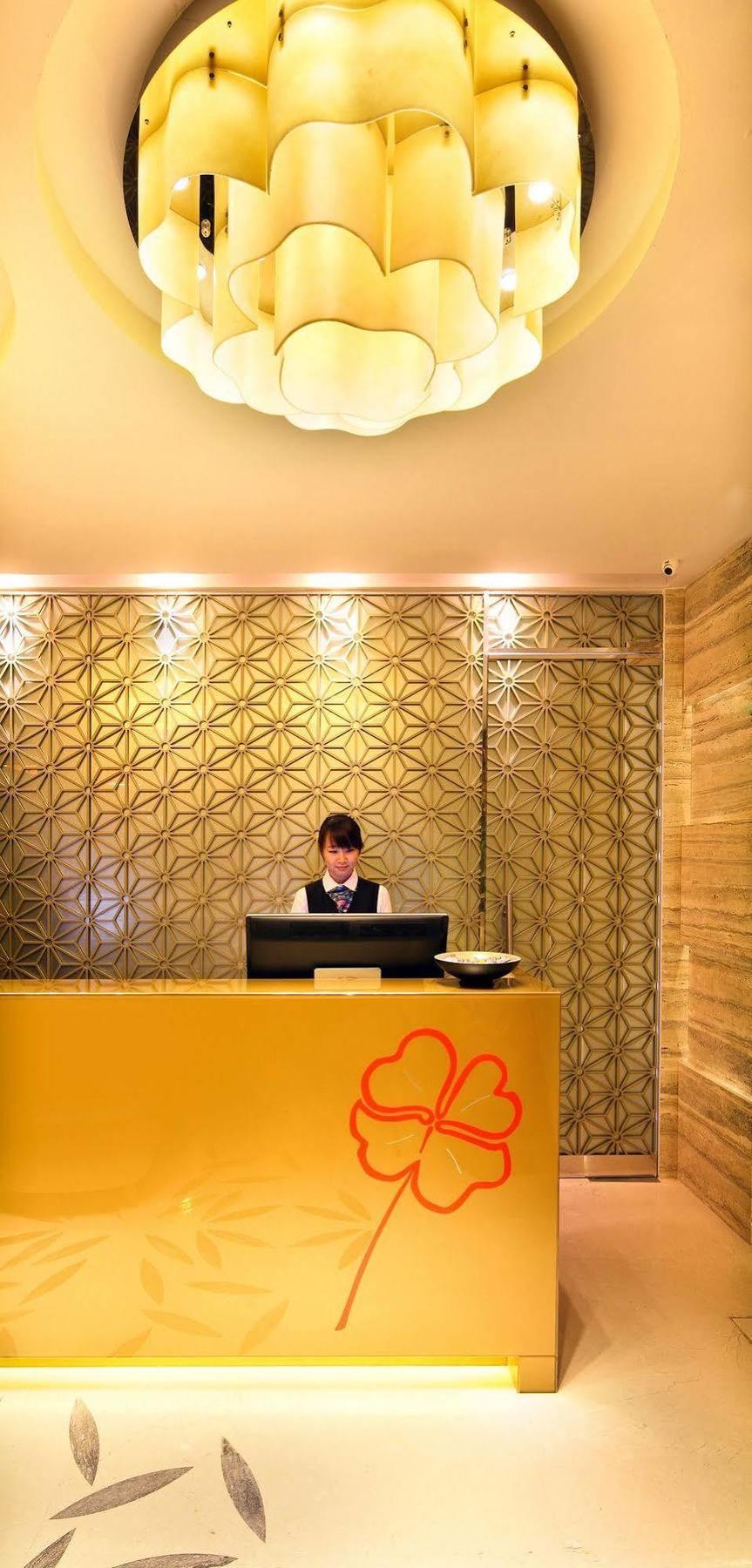 Clover 5 Hongkong Street 4*