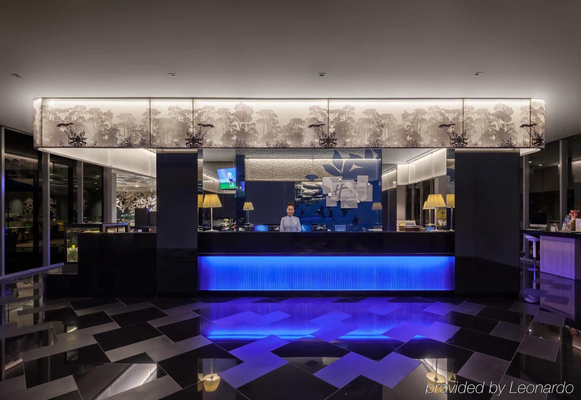 Express Katong By Ihg