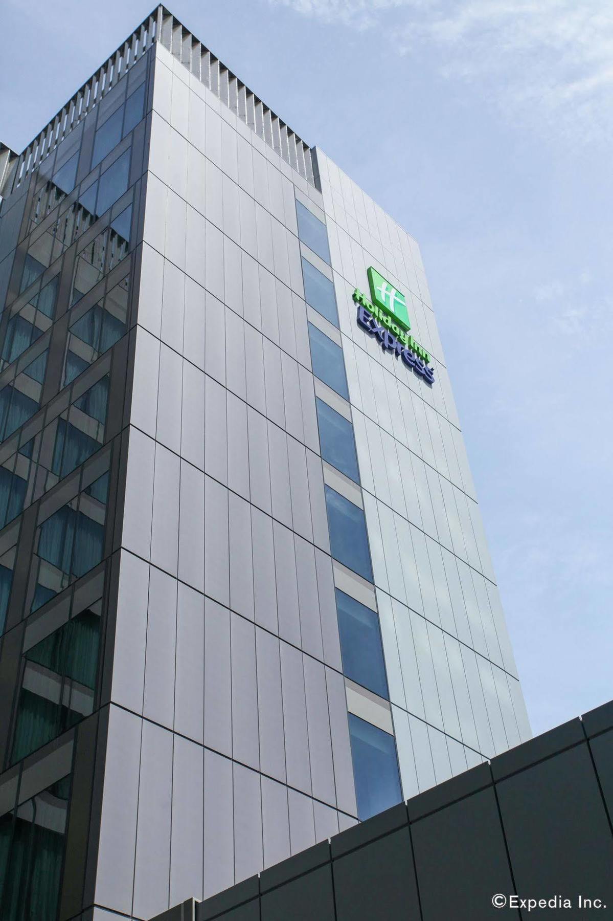 Express Katong By Ihg Hotel 4*