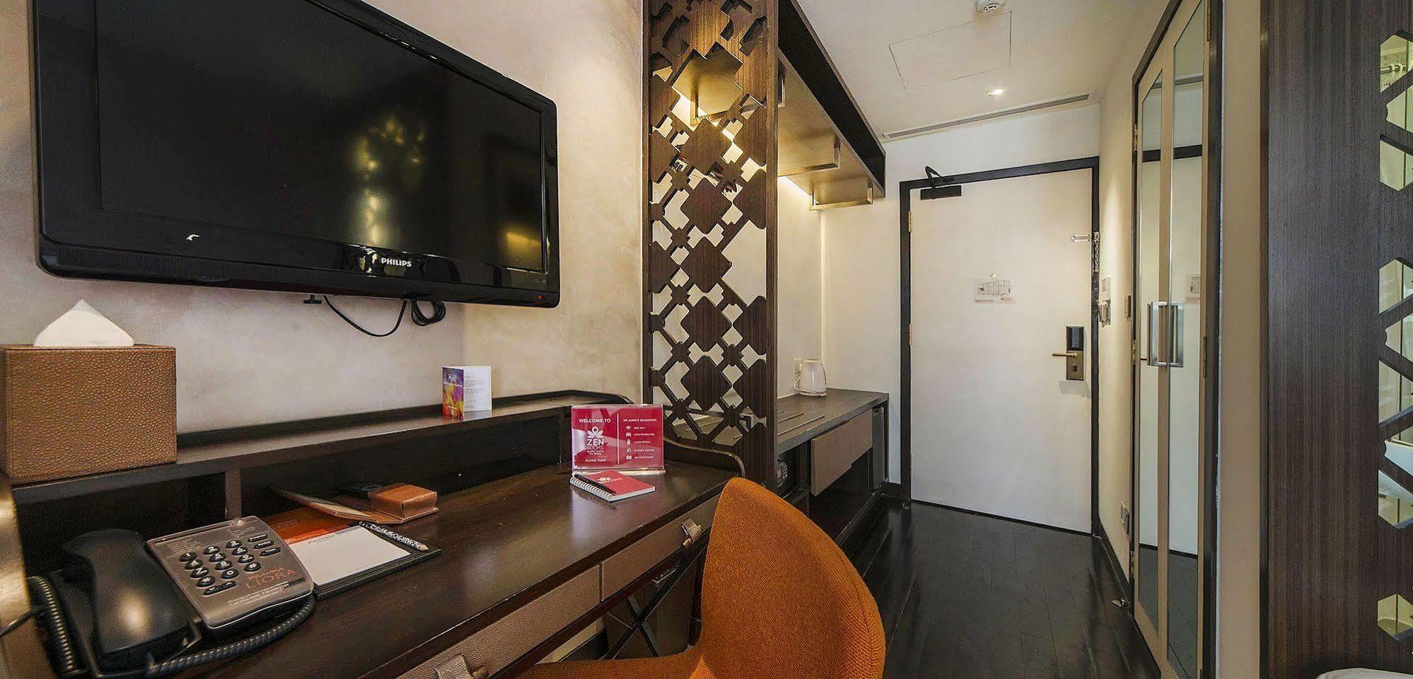 Hotel Zen Premium Outram Park
