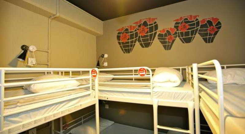 Beds And Dreams @ Chinatown 2 * Singapore