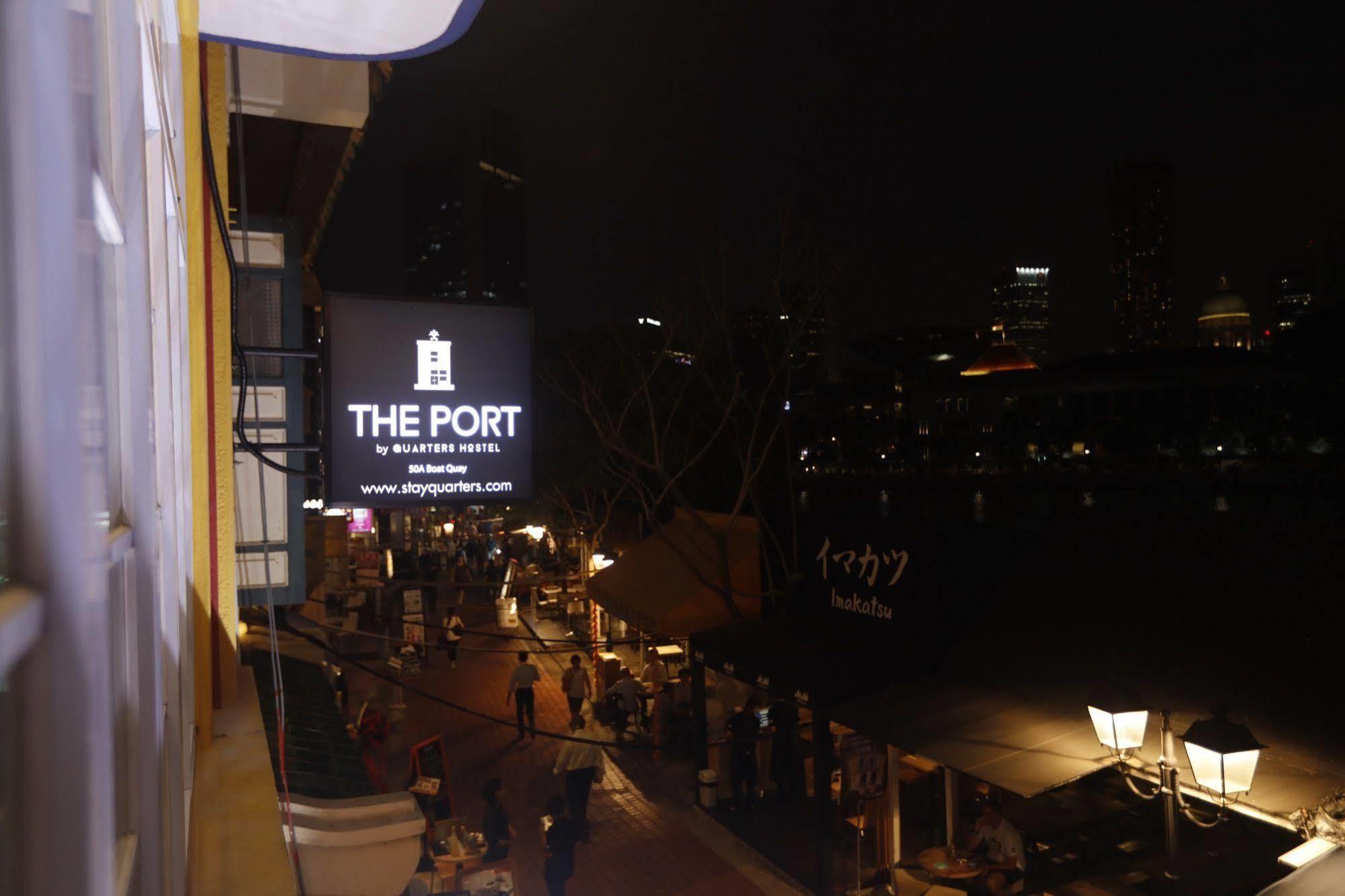 Beat. Capsule Hostel @ Boat Quay Capsule hotel