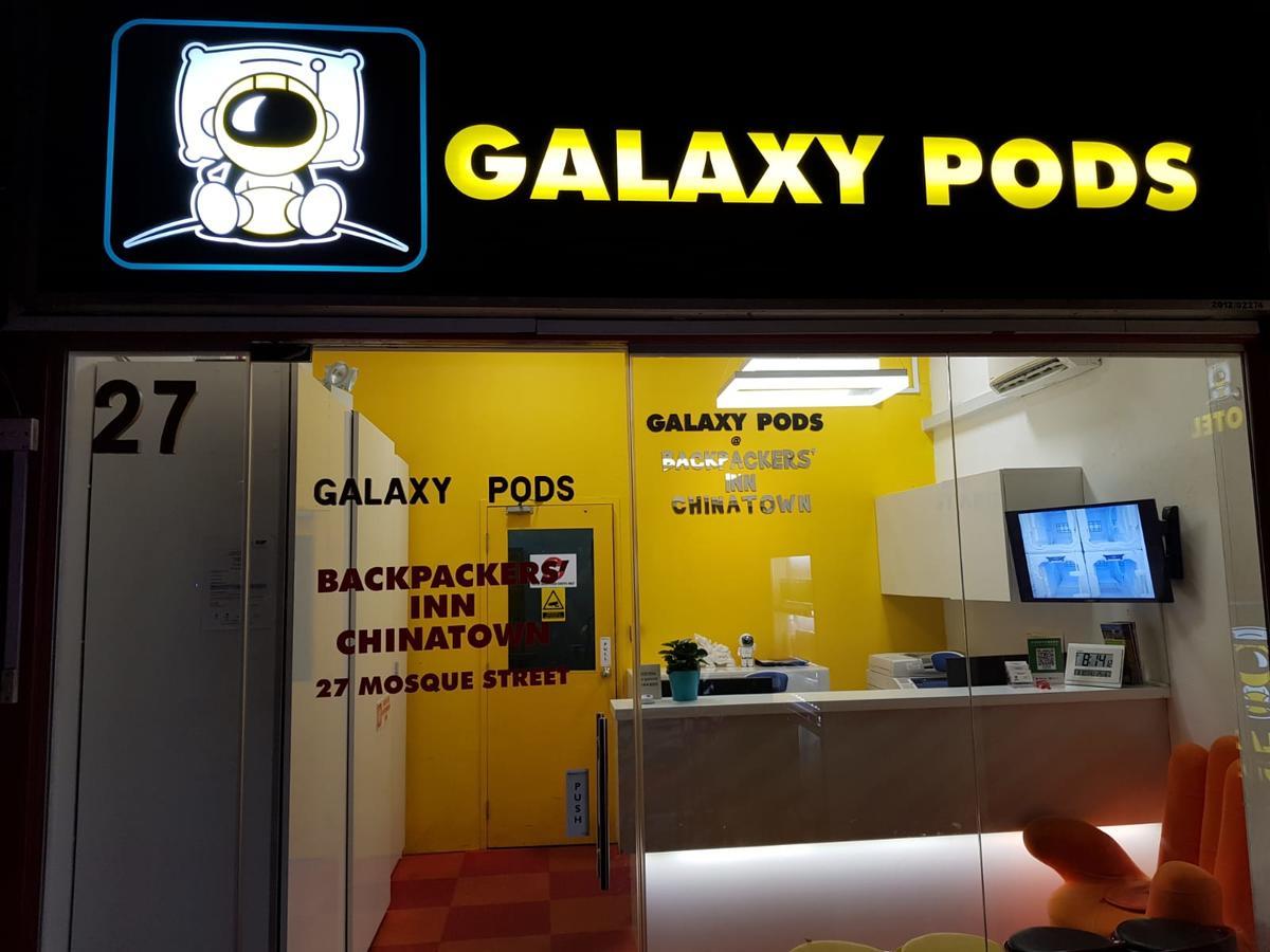 Galaxy Pods @ Chinatown Capsule hotel 2*