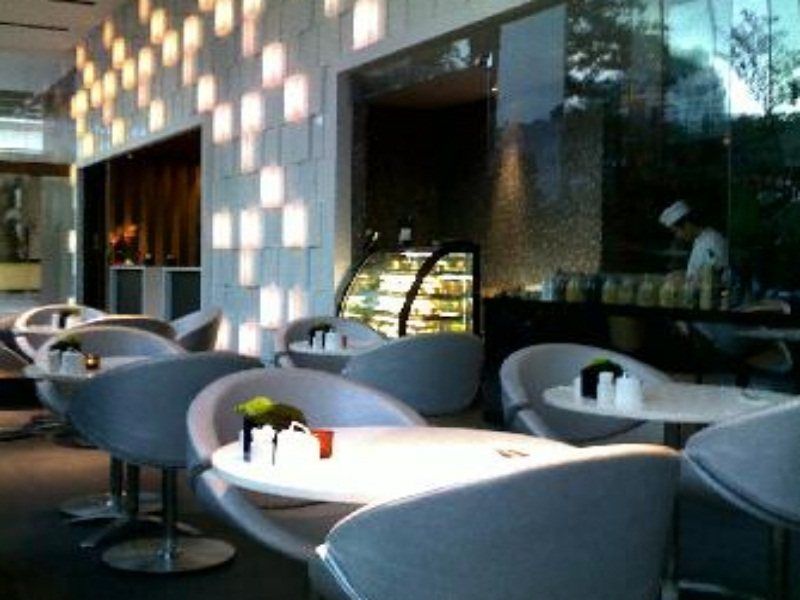 Quincy By Far East Hospitality (adults Only) Hotel
