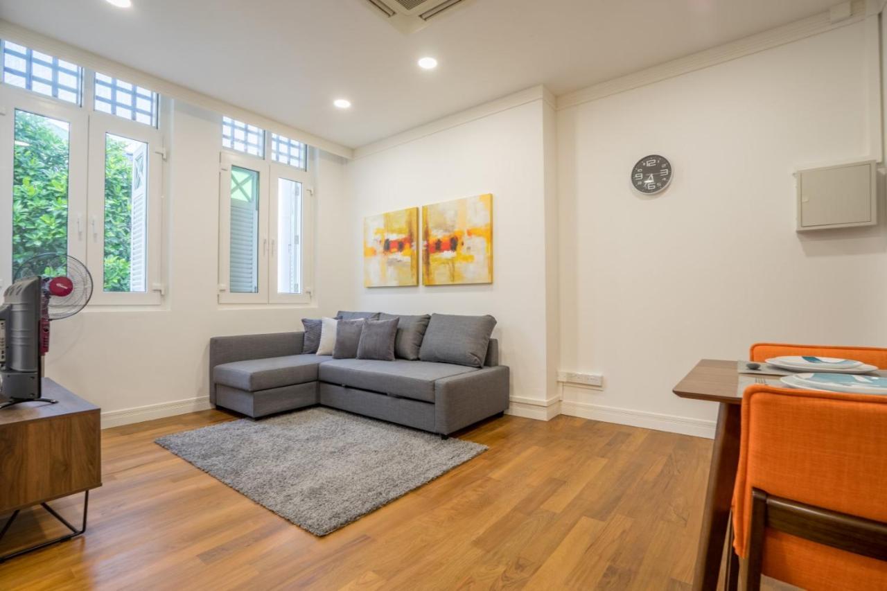 Clubhouse Residences Serviced - Staycation Approved *