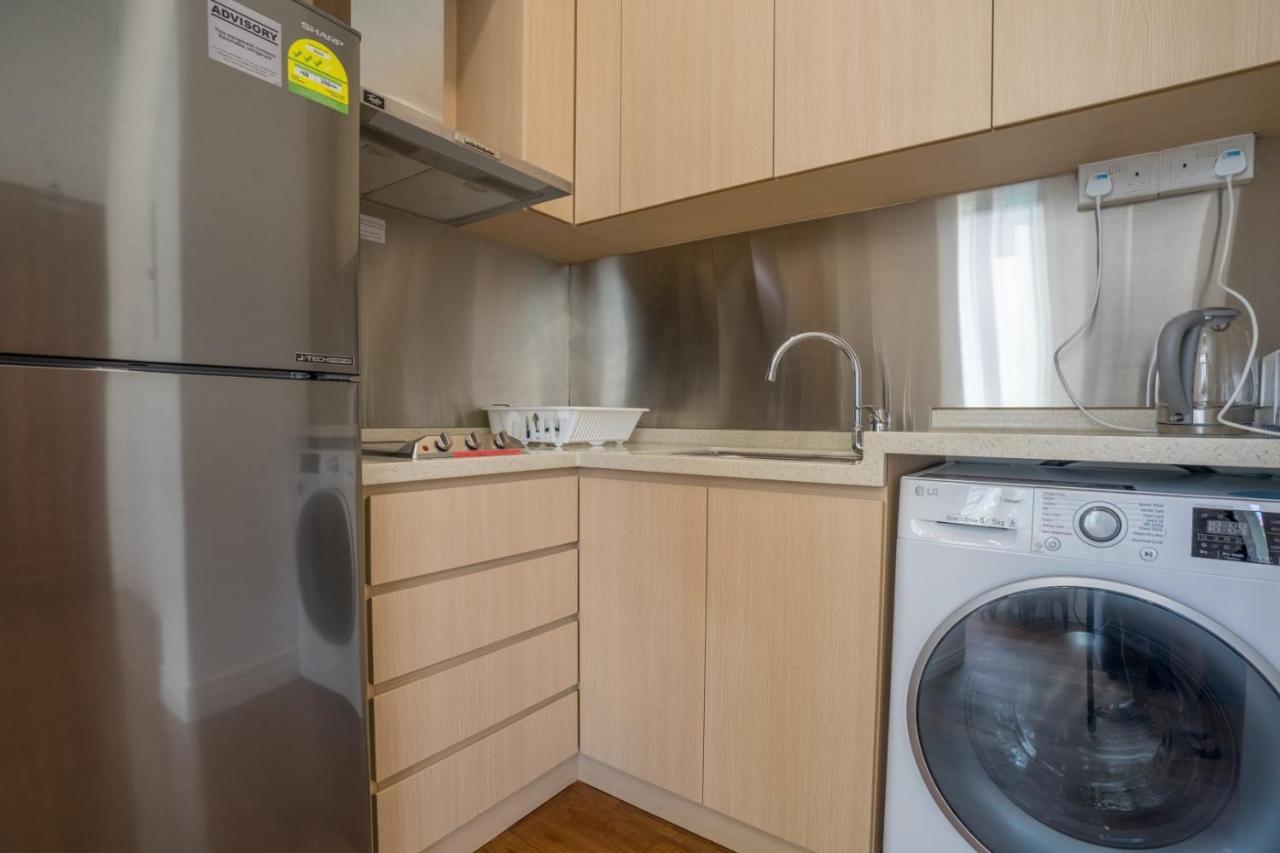 Clubhouse Residences Serviced - Staycation Approved *