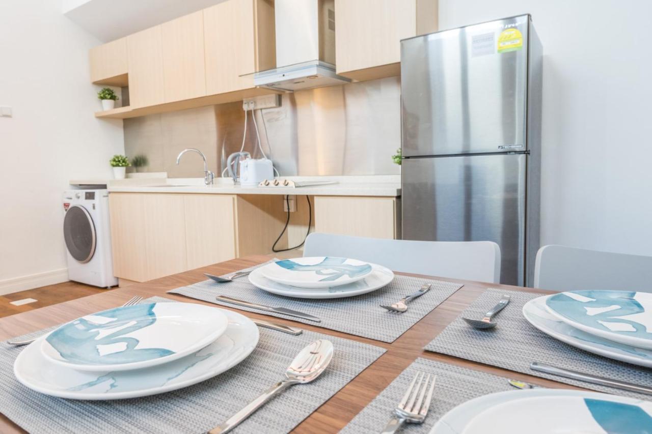 Clubhouse Residences Serviced - Staycation Approved