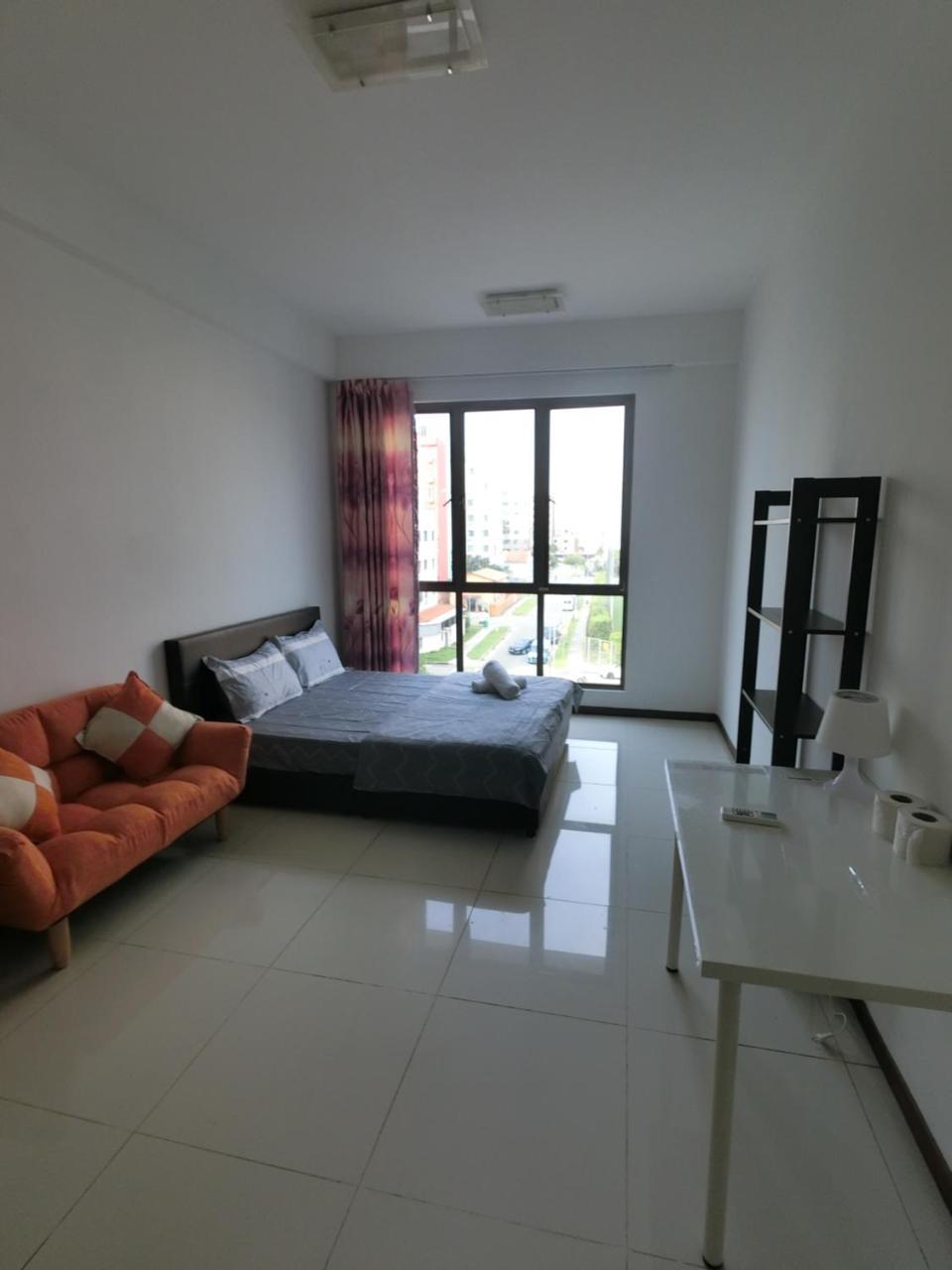 Apartment 38 Lorong 8 Geylang