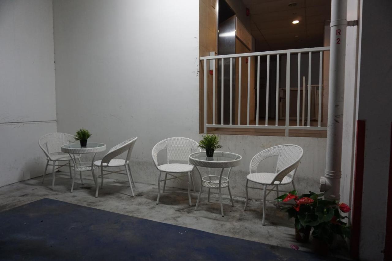 38 Lorong 8 Geylang