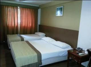 Oyo 106 Hotel 2*