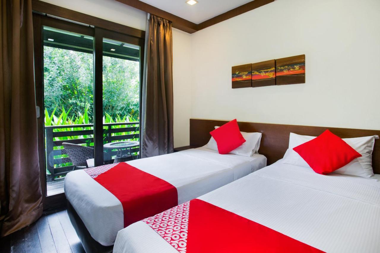 Oyo 105 Gallop Kranji Farm Resort 3*
