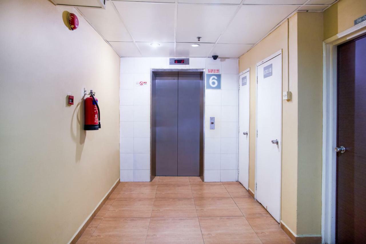 Oyo 106 Singapore