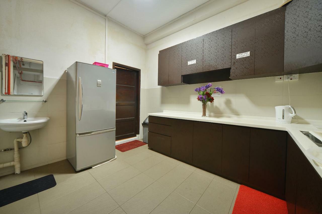 Reddoorz @ Lavender Mrt * Singapore