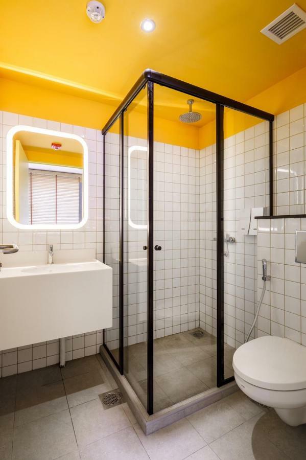 Circular House Capsule hotel 2*