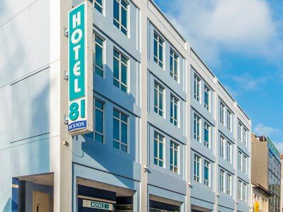 Hotel 81 Dickson 2*
