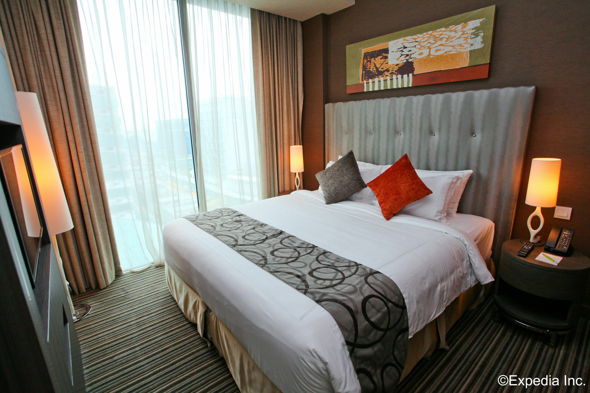 Park Avenue Changi 4*