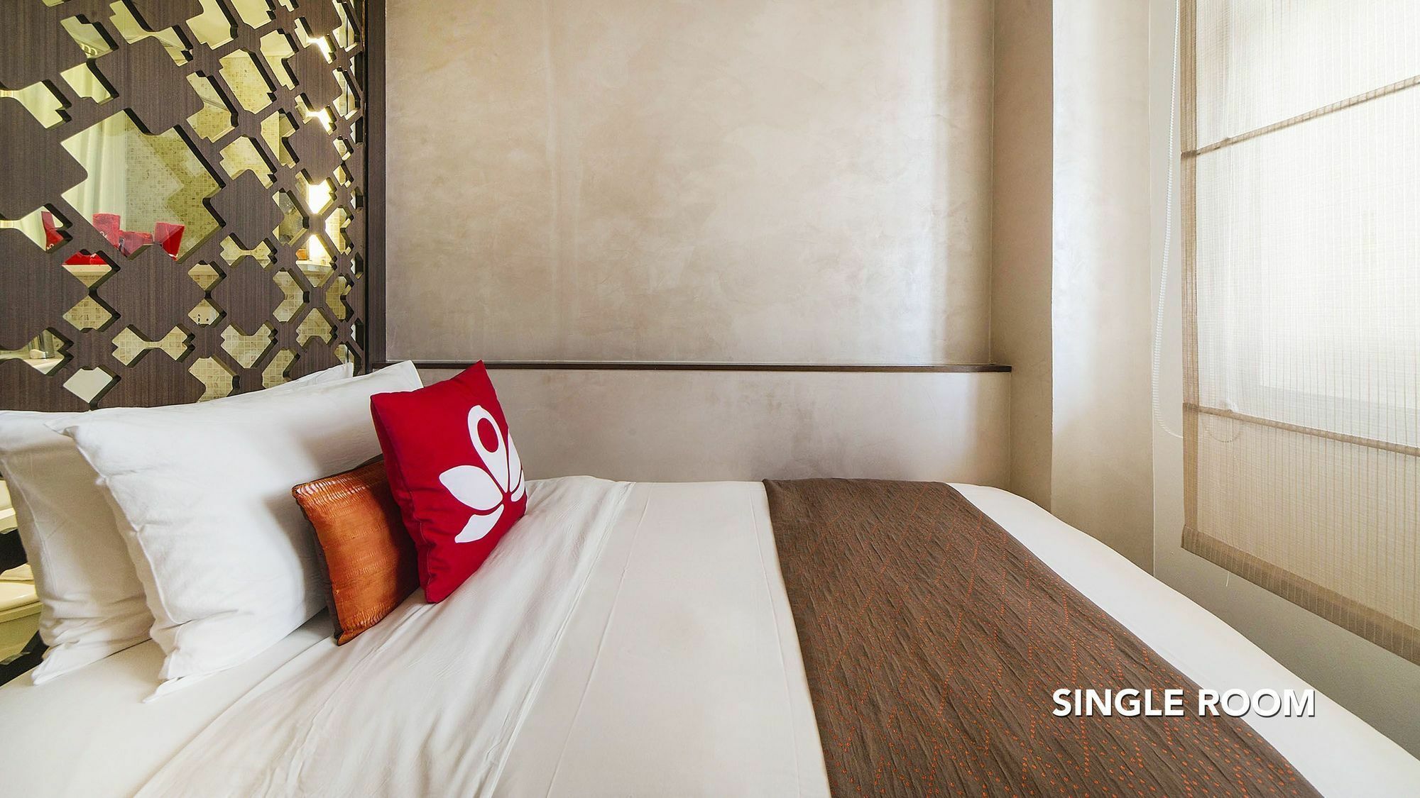 Zen Premium Outram Park 4*
