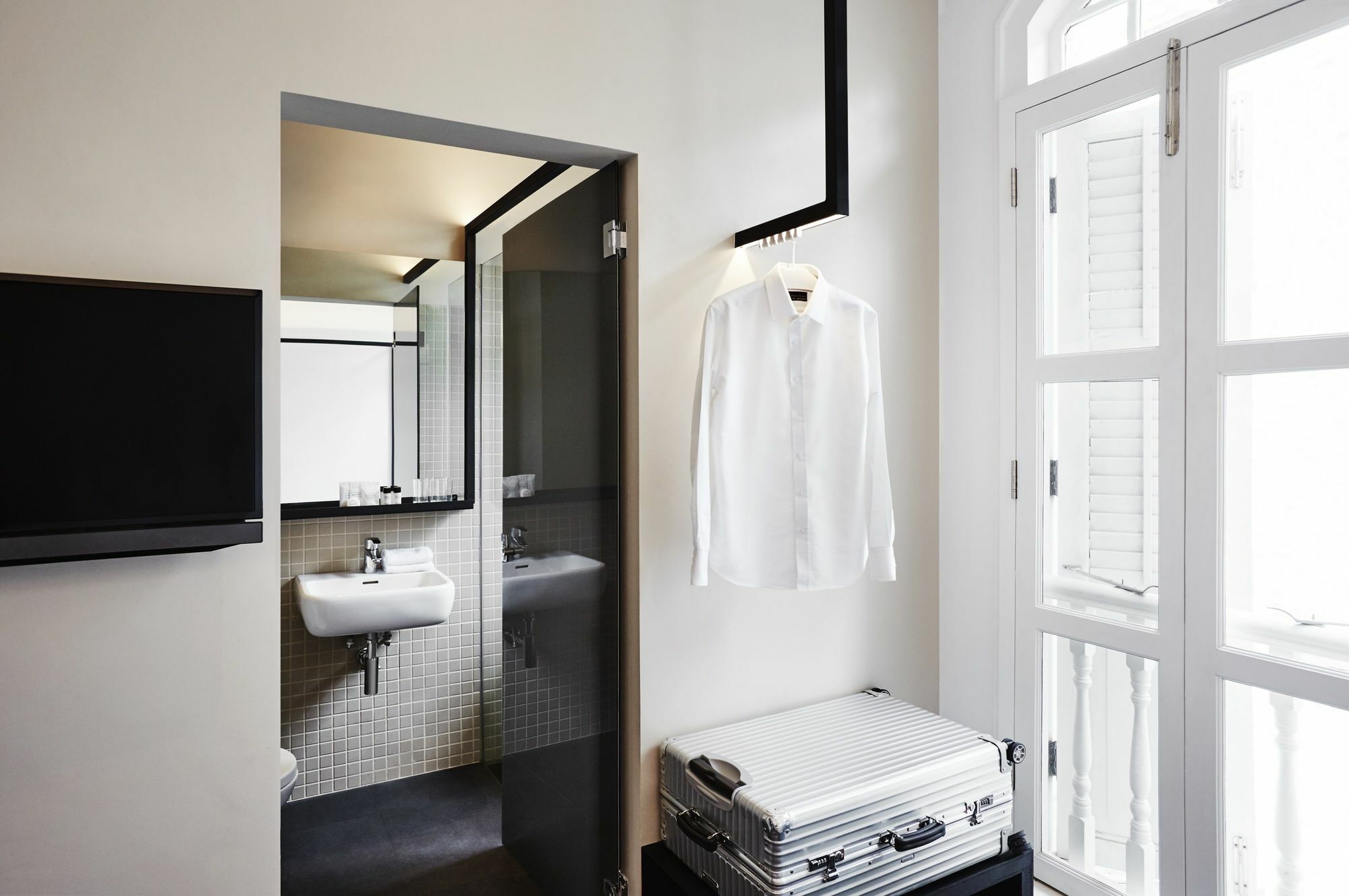 Hotel Mono 3*